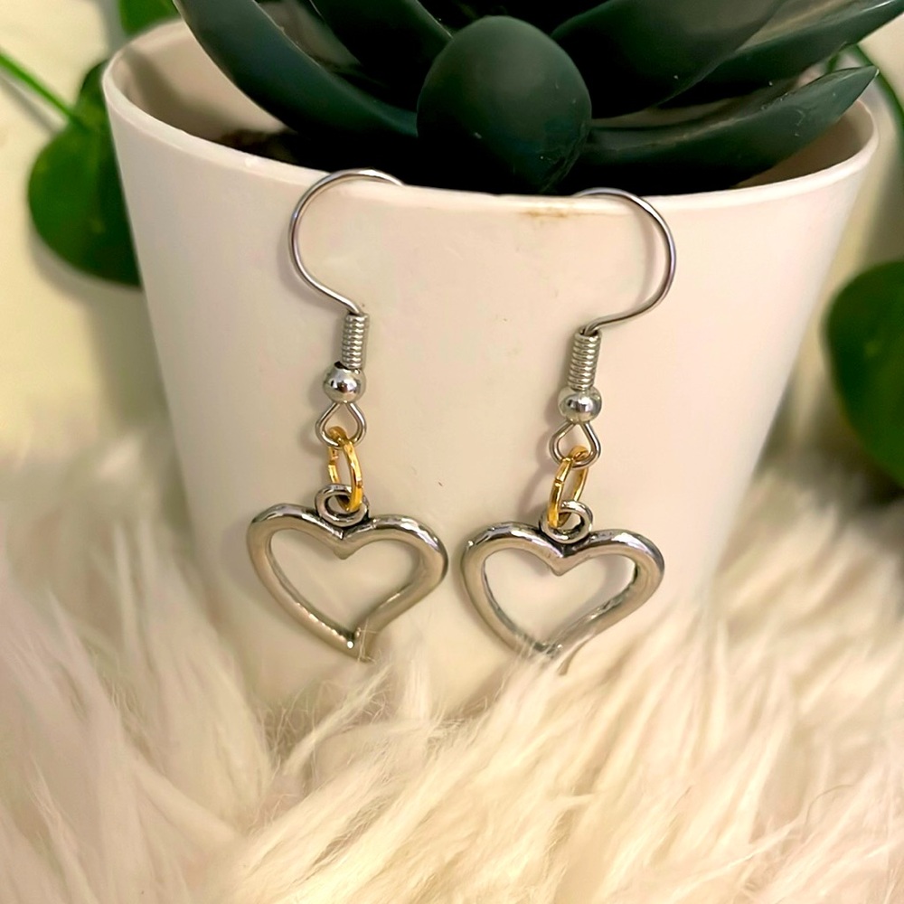 Heart earrings